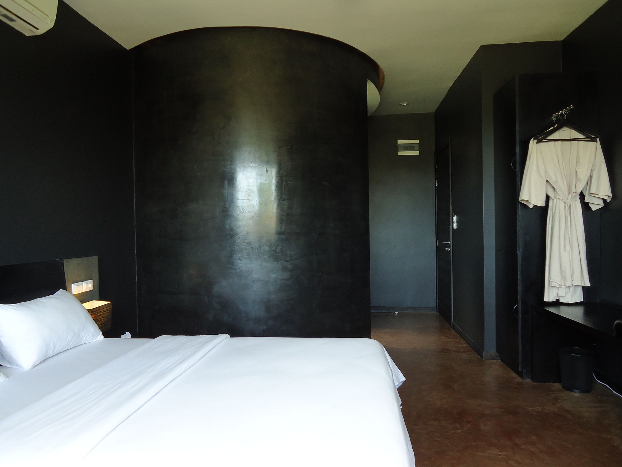 Men S Resort And Spa - Caters To Gay Men Siem Reap Exteriör bild