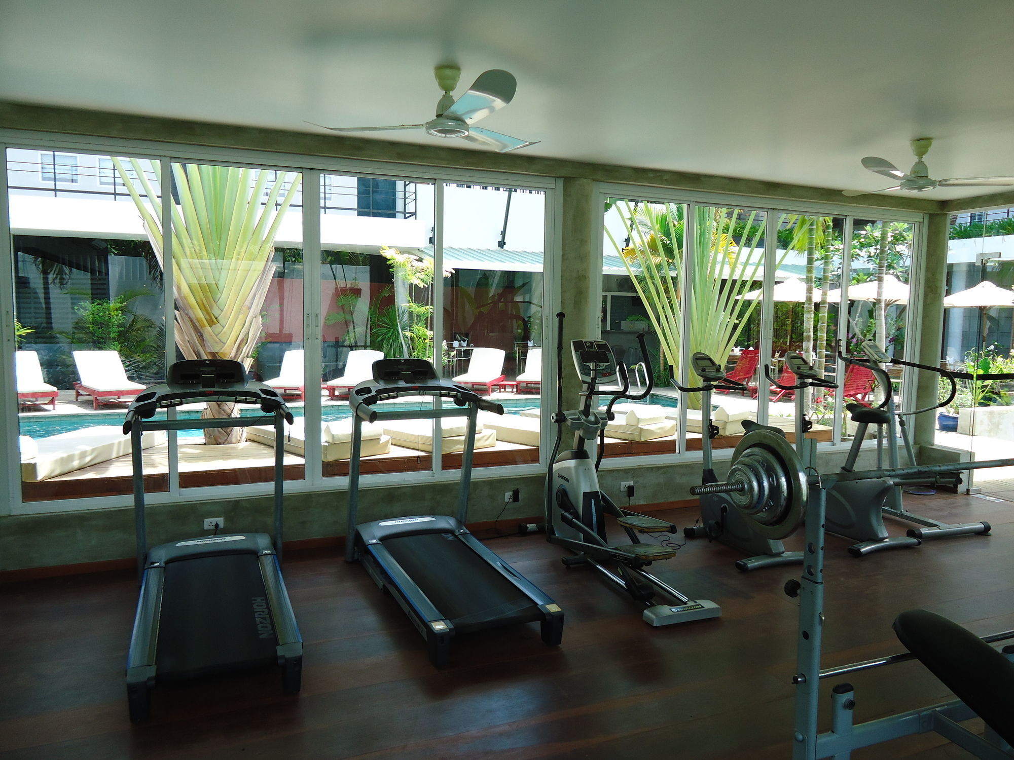 Men S Resort And Spa - Caters To Gay Men Siem Reap Exteriör bild